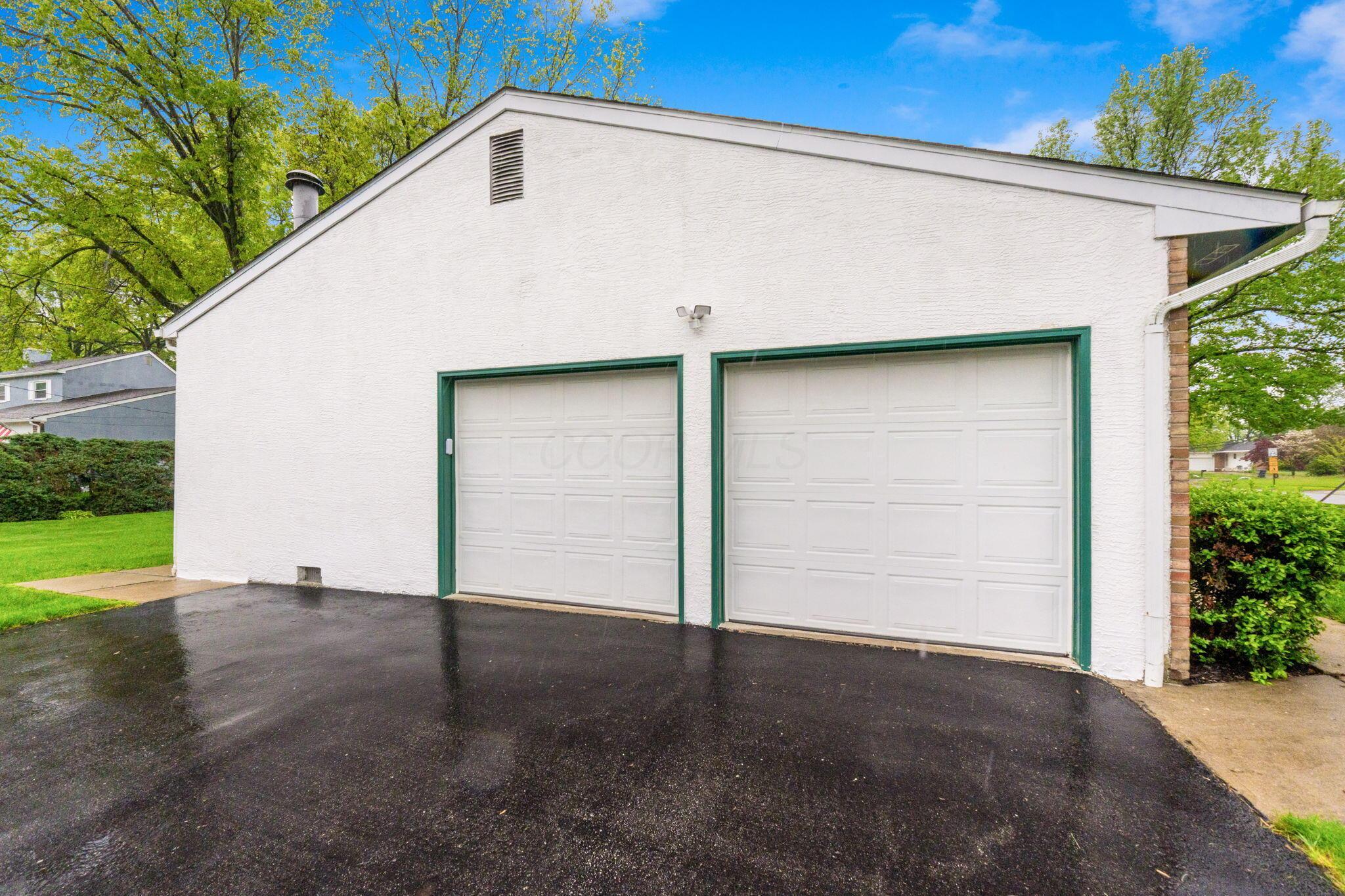 490 Cumberland Drive