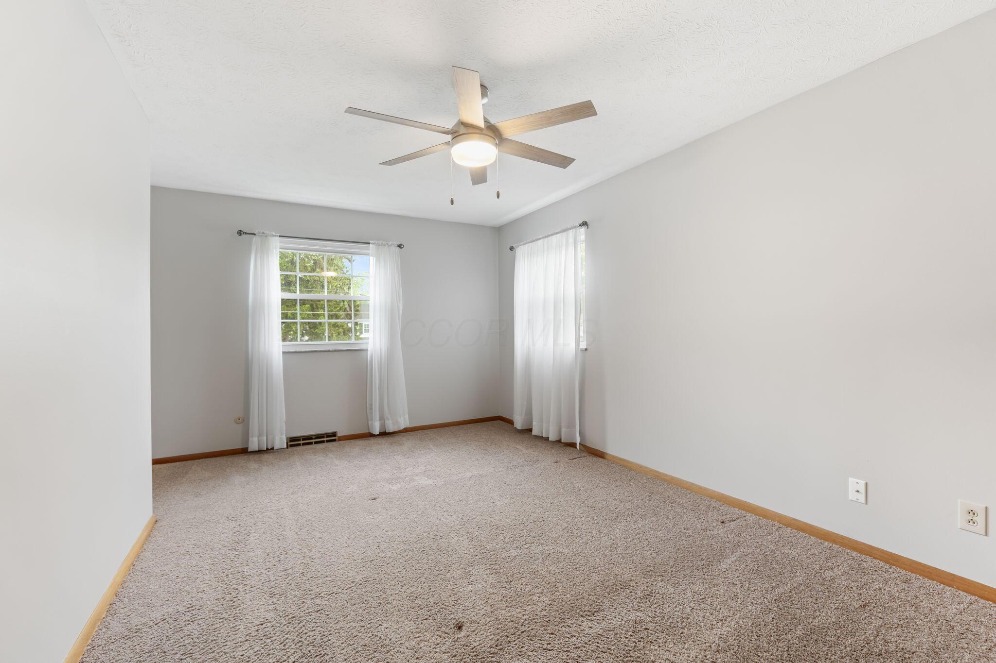 490 Cumberland Drive