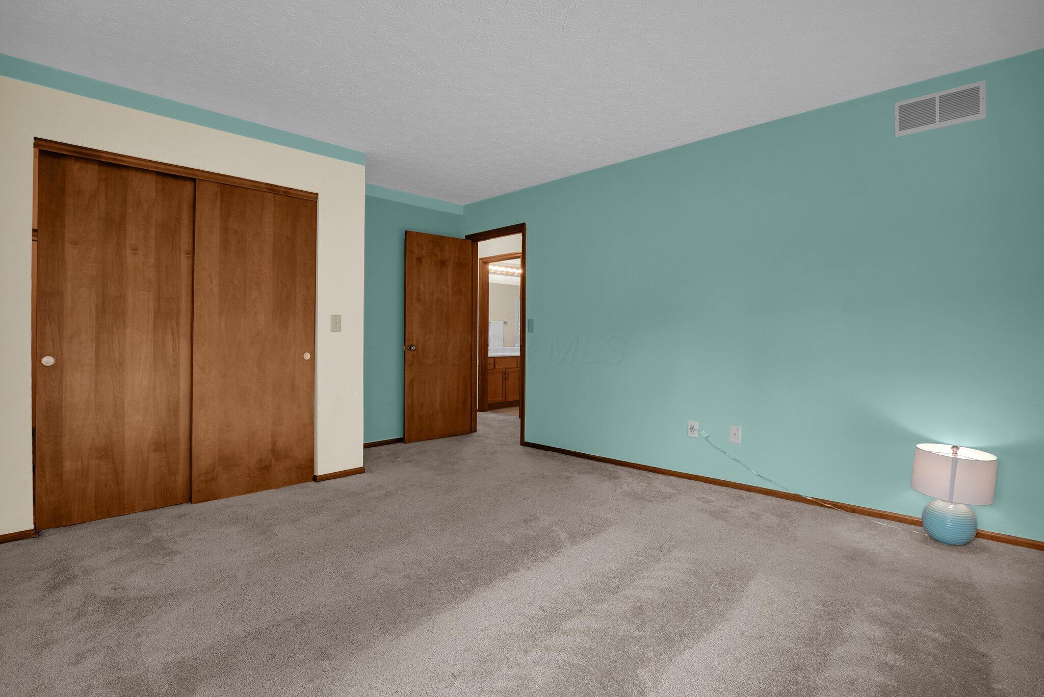 623 Rockbridge Road