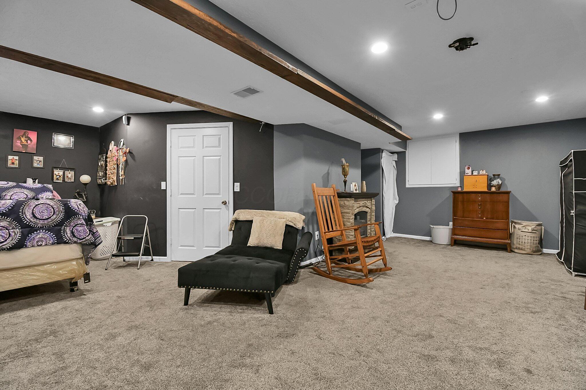 3233 Payday Lane