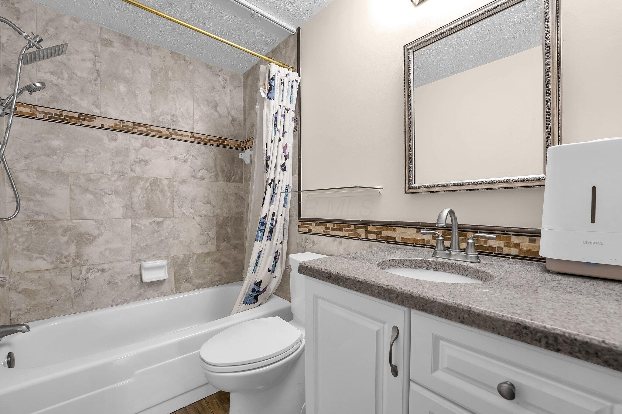 1235 Belle Meade Place