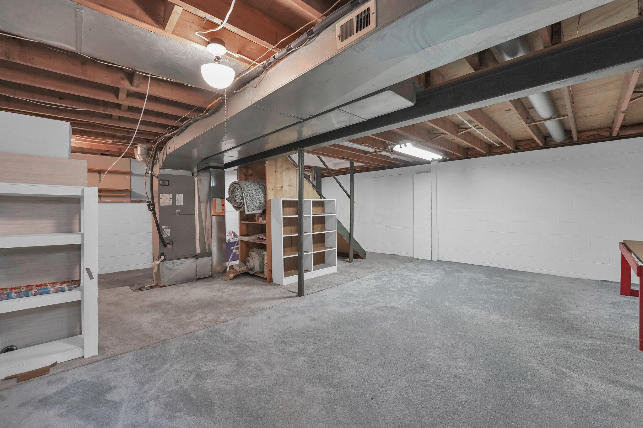 1235 Belle Meade Place