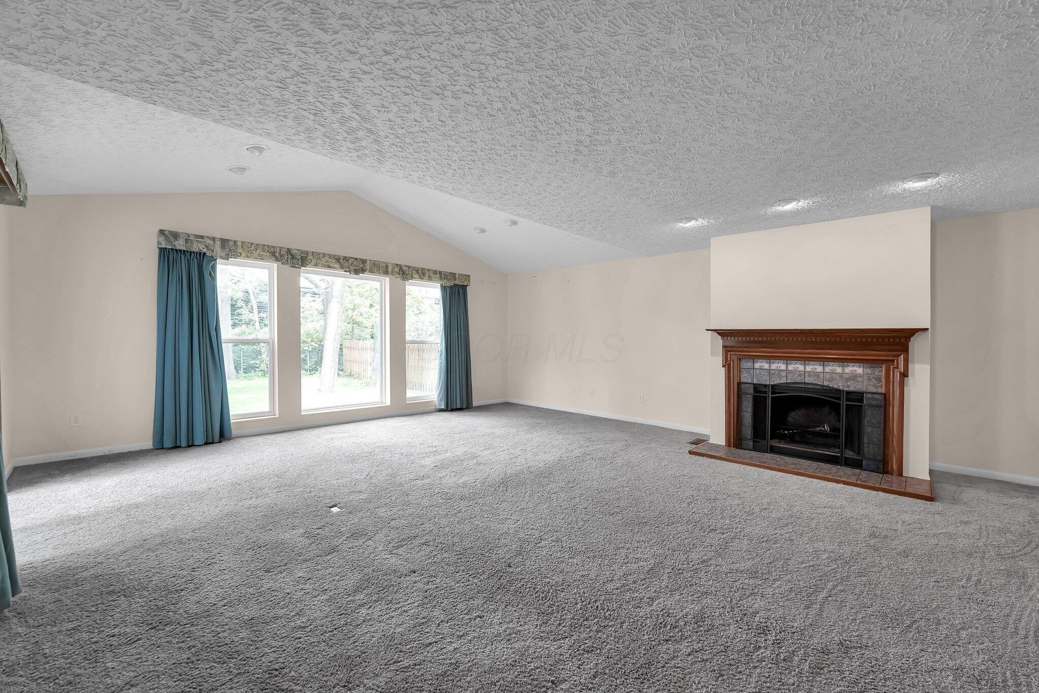 1235 Belle Meade Place