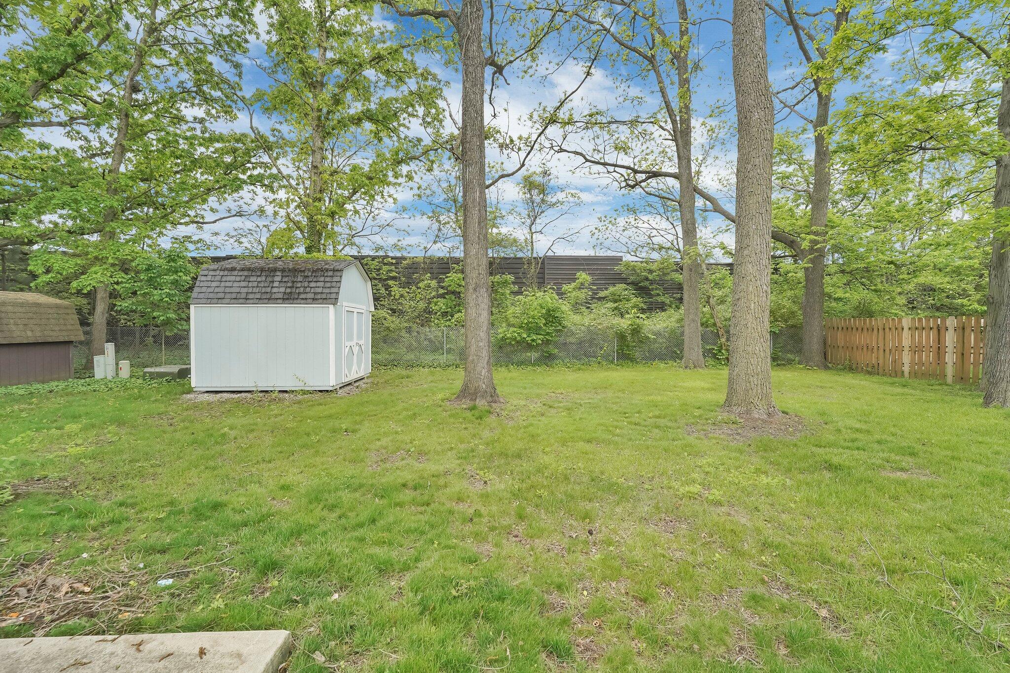 1235 Belle Meade Place