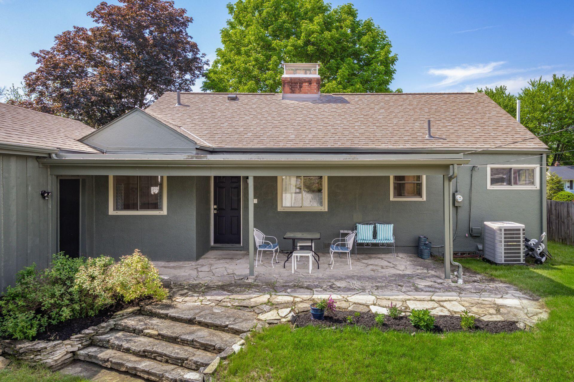 2342 Shrewsbury Road
