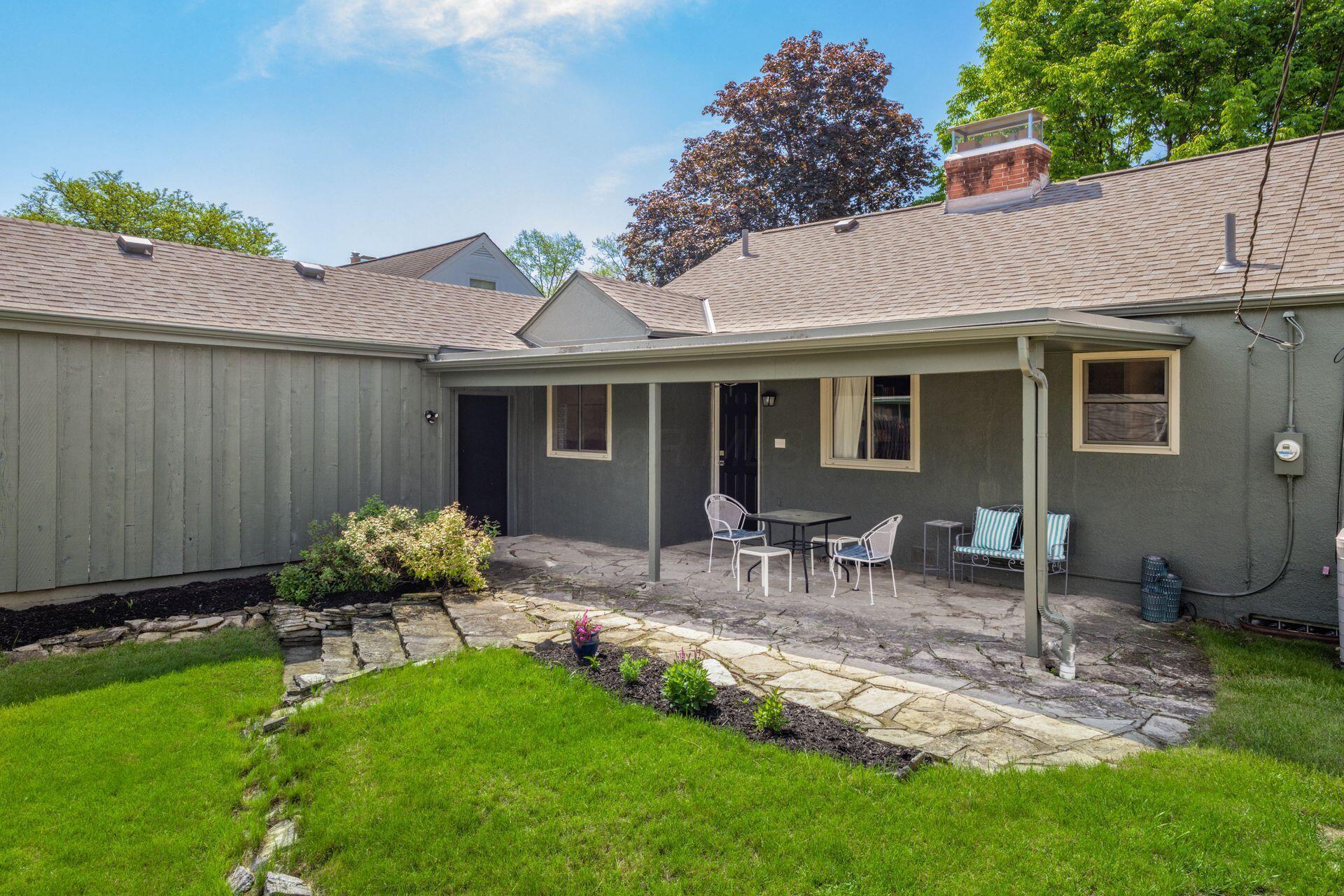 2342 Shrewsbury Road