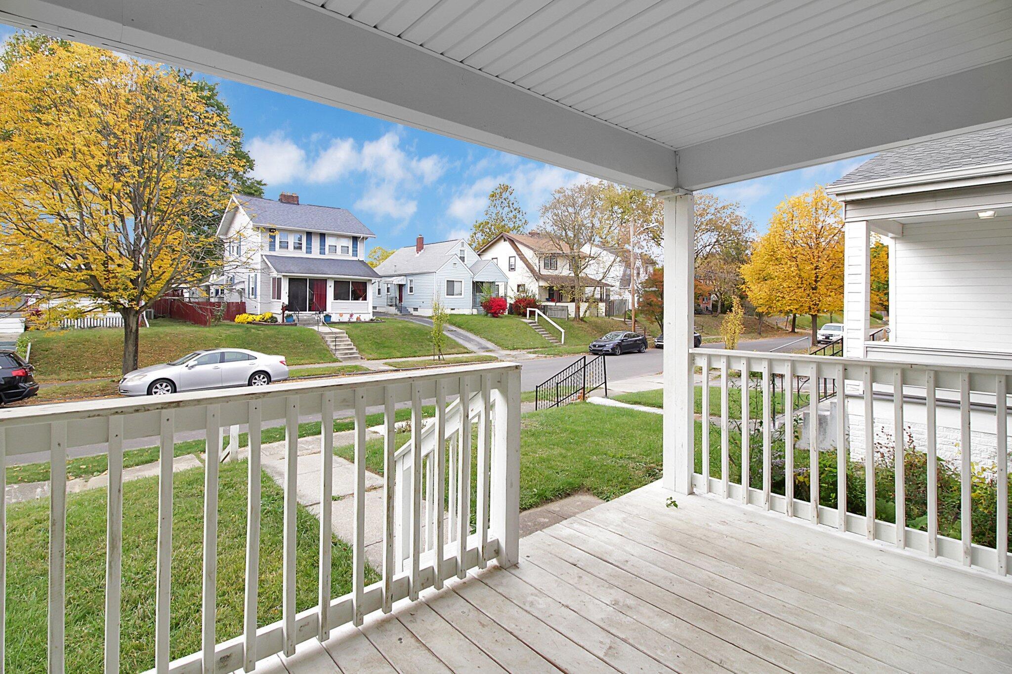162 Columbian Avenue, 164
