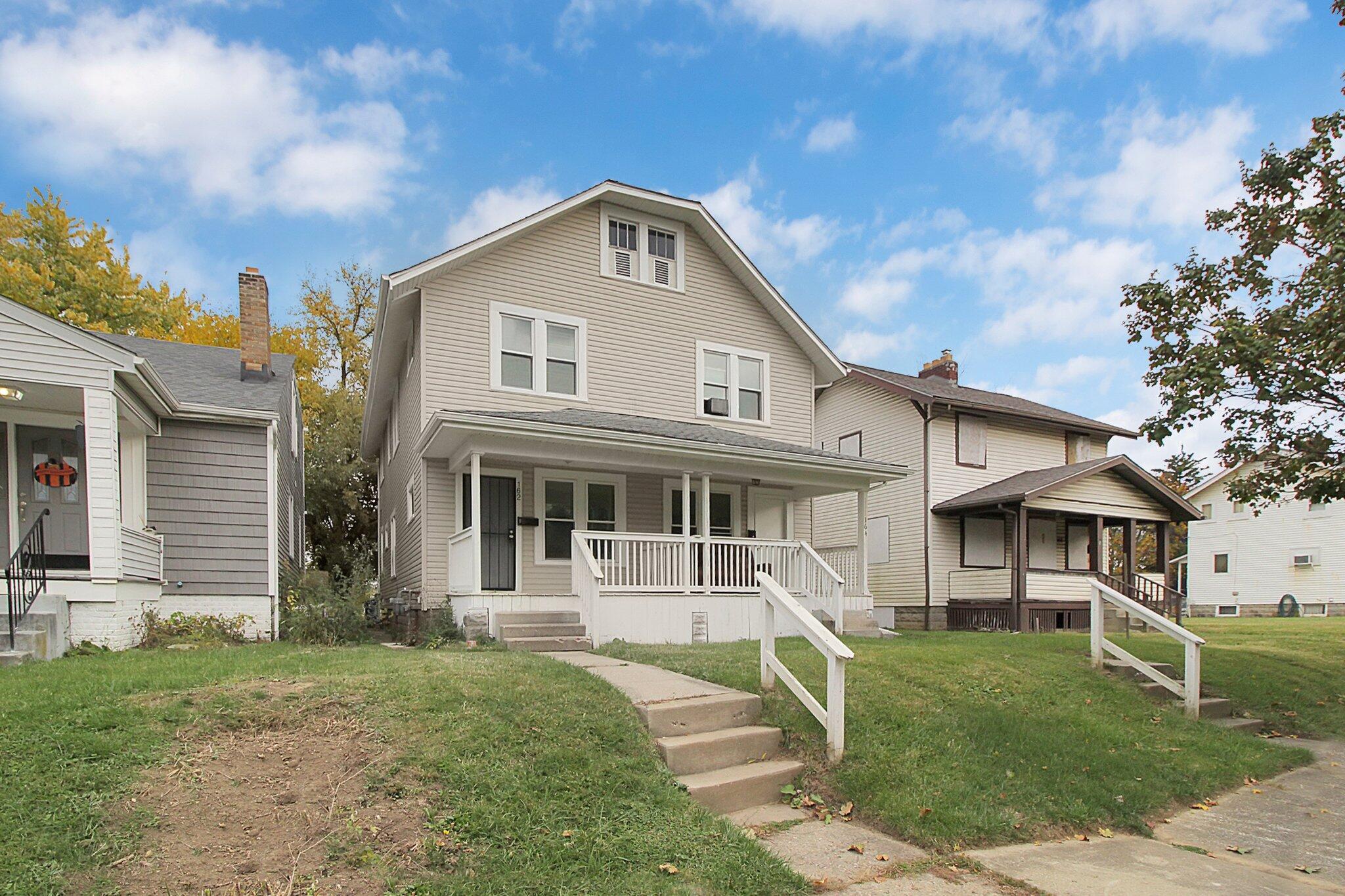 162 Columbian Avenue, 164