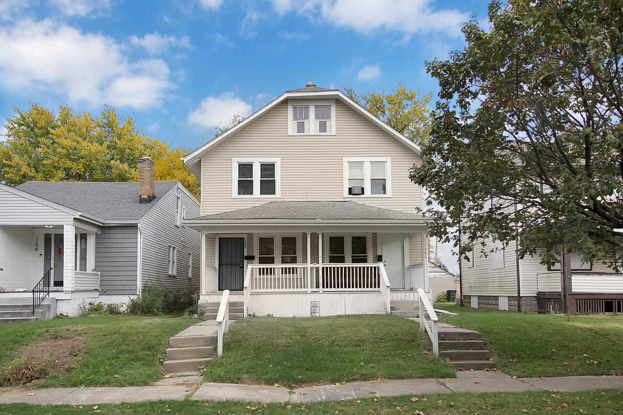 162 Columbian Avenue, 164