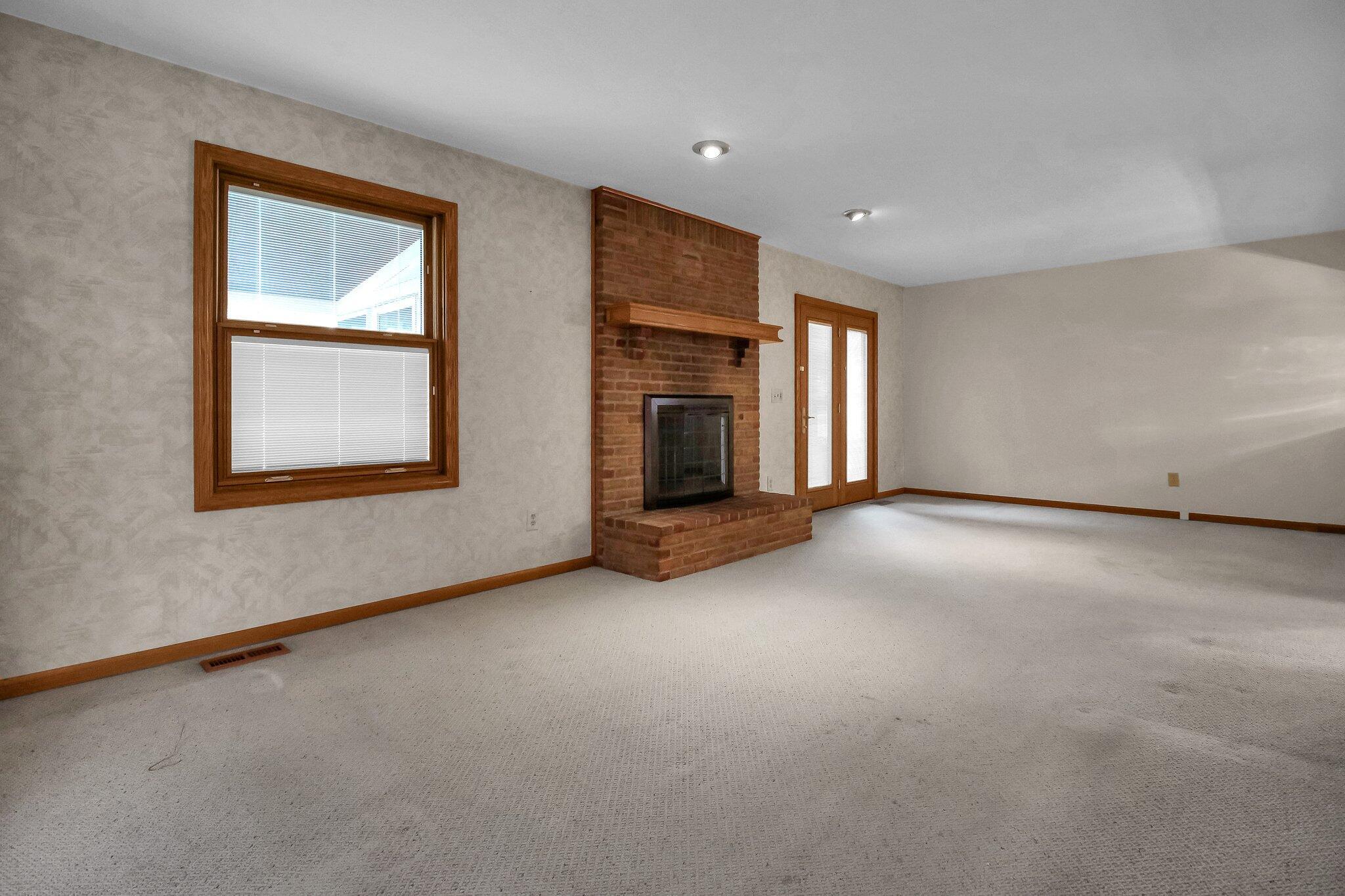 786 Watten Lane