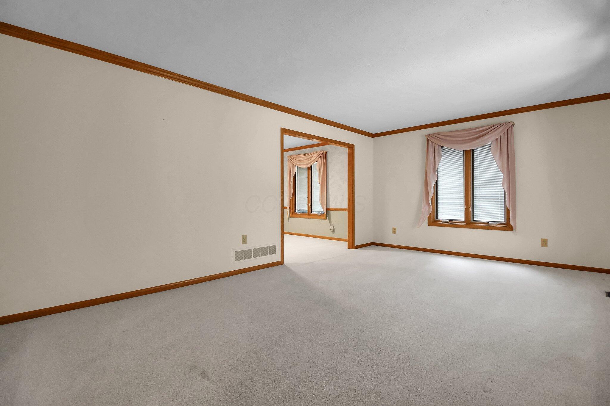 786 Watten Lane