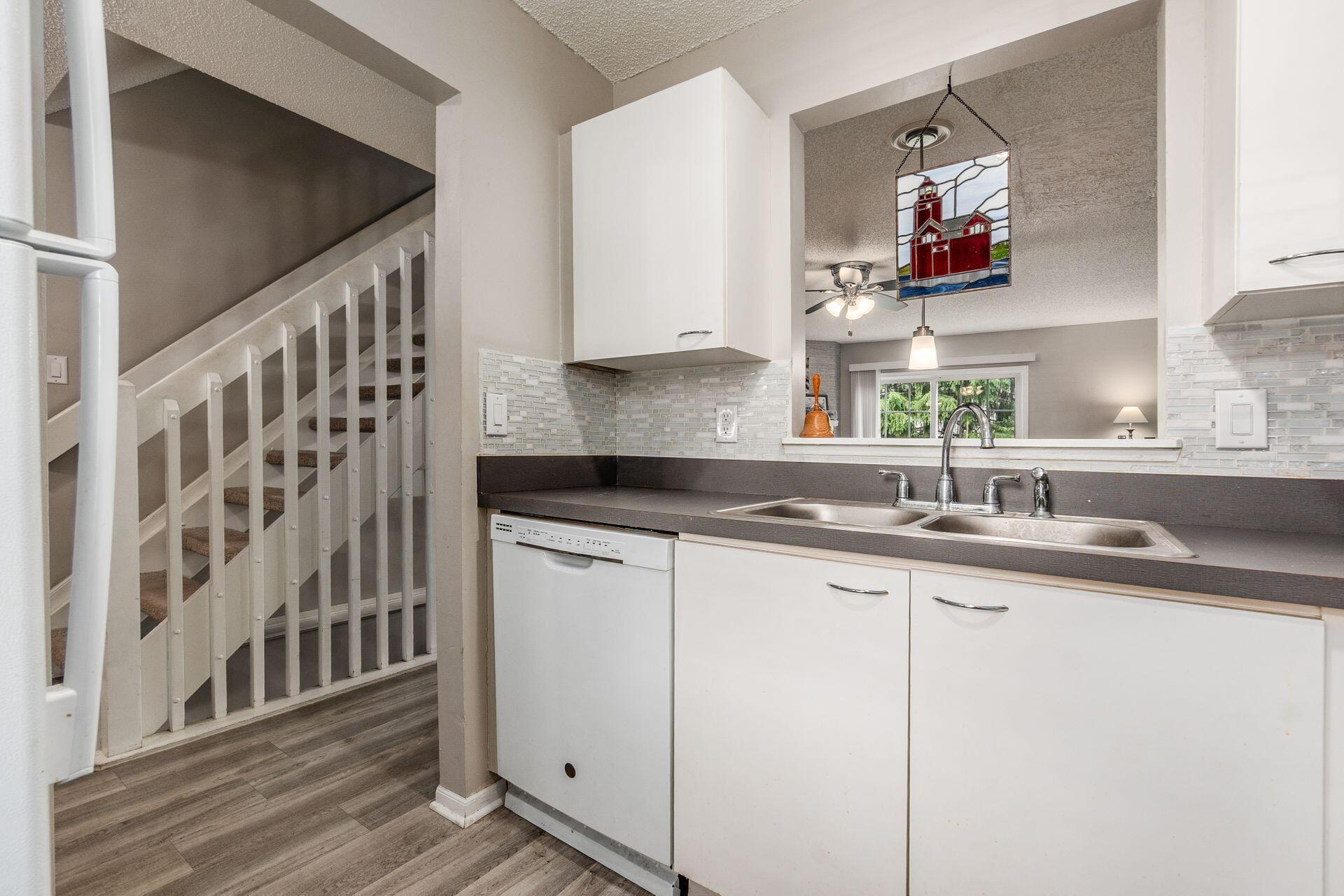 169 Malloy Lane, 23A