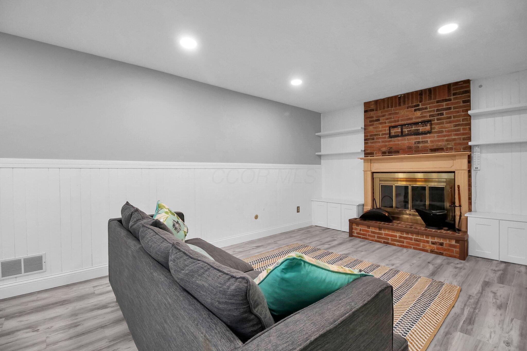 232 Camrose Court