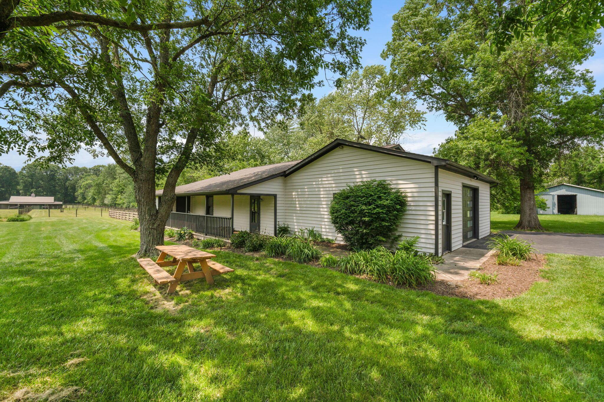3515 Babbitt Road