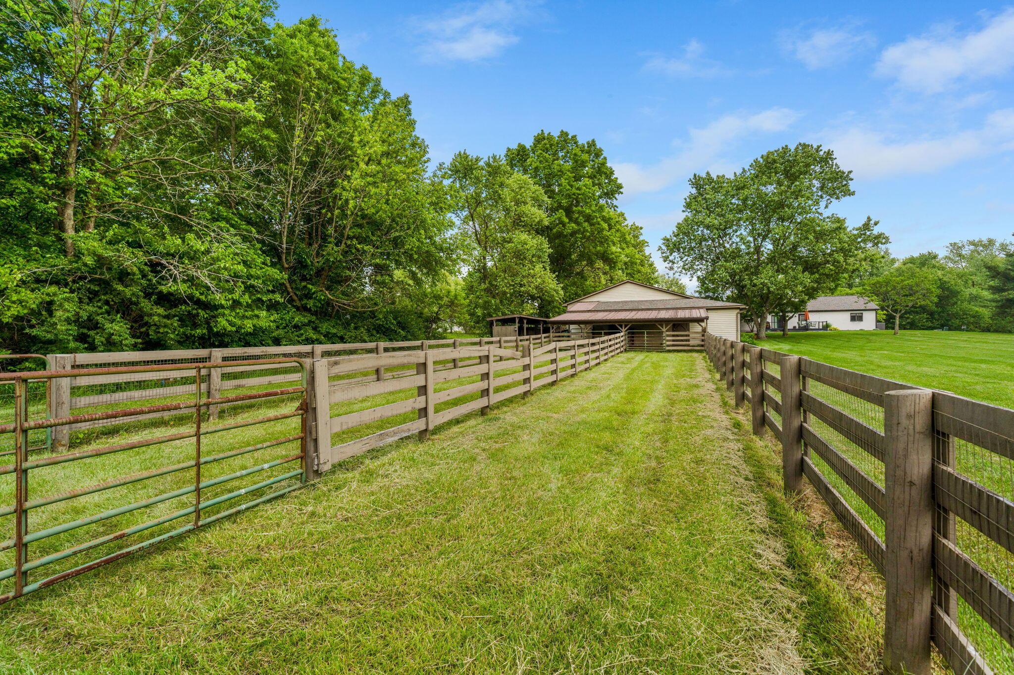 3515 Babbitt Road