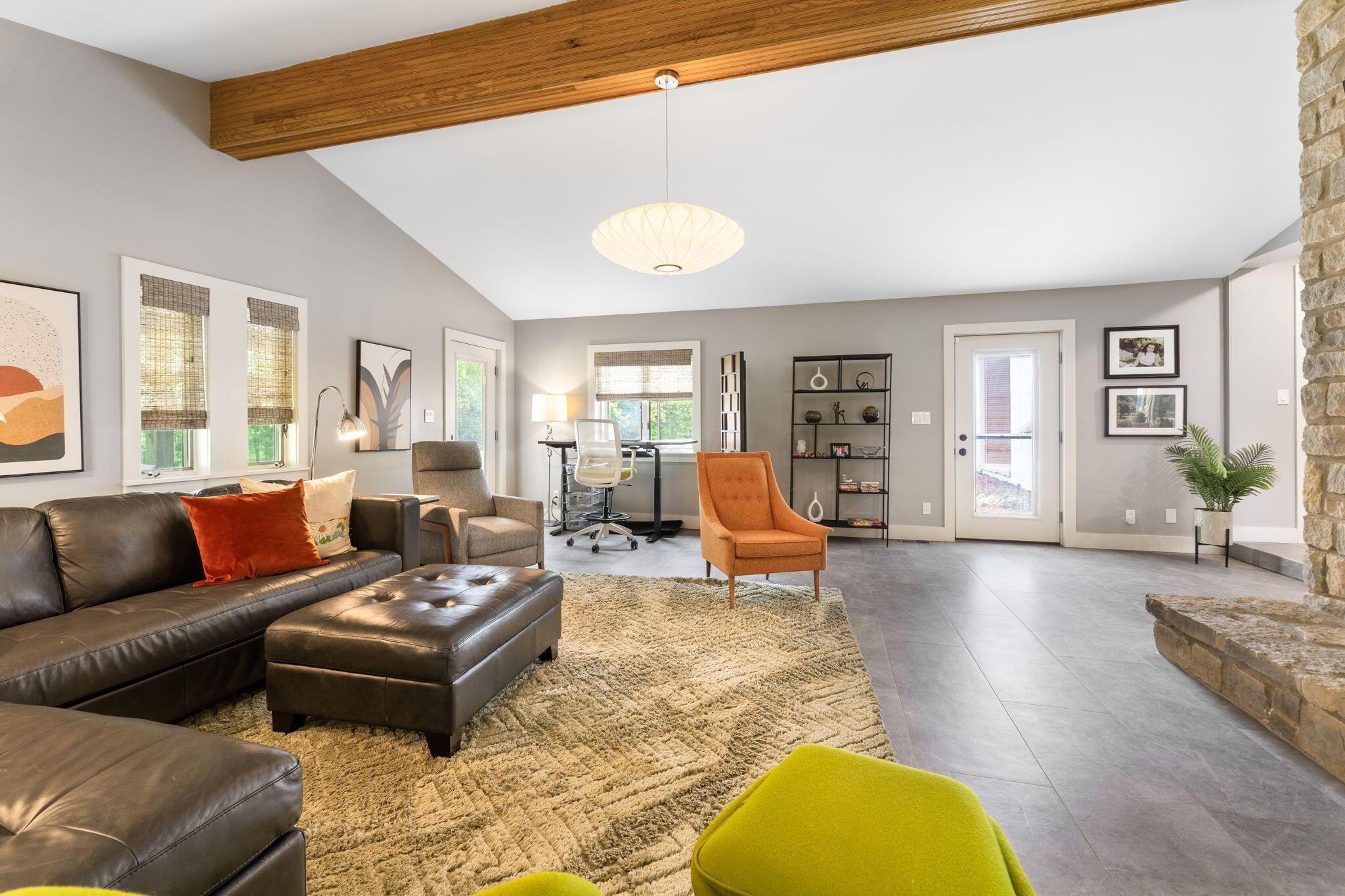 3515 Babbitt Road