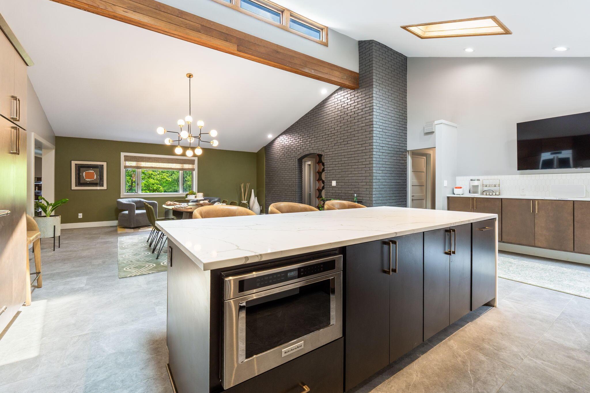 3515 Babbitt Road