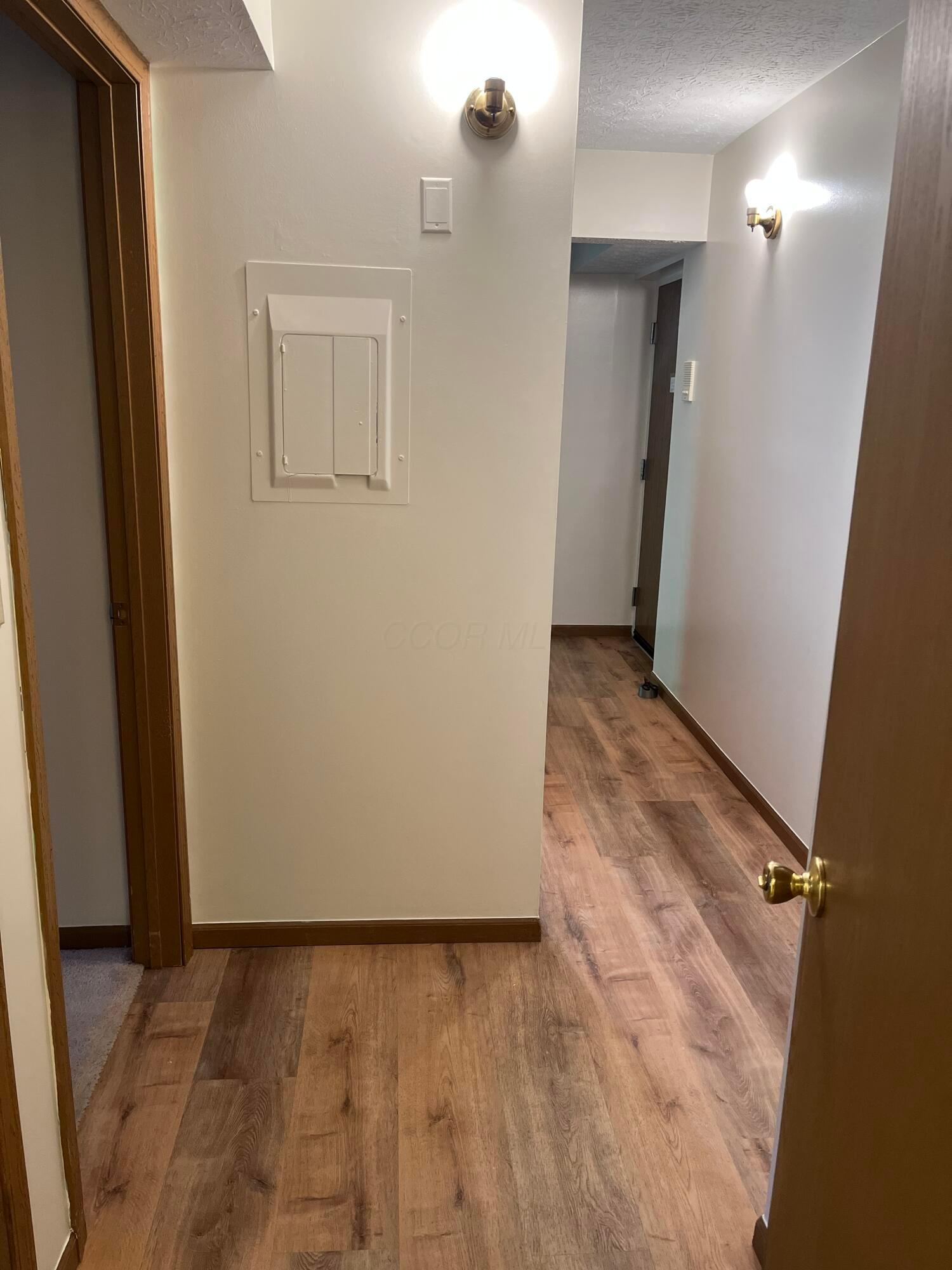 5885 Beechcroft Road, 110