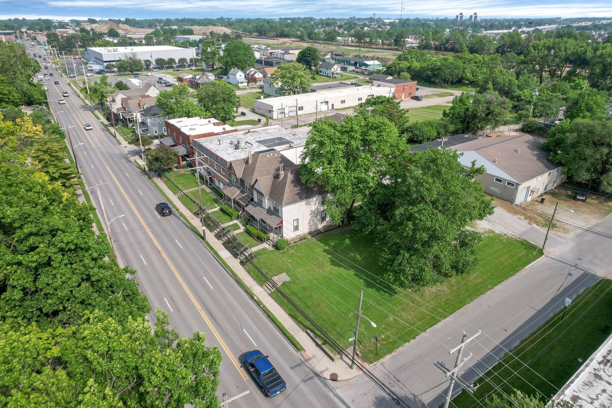 611 E 11th Avenue