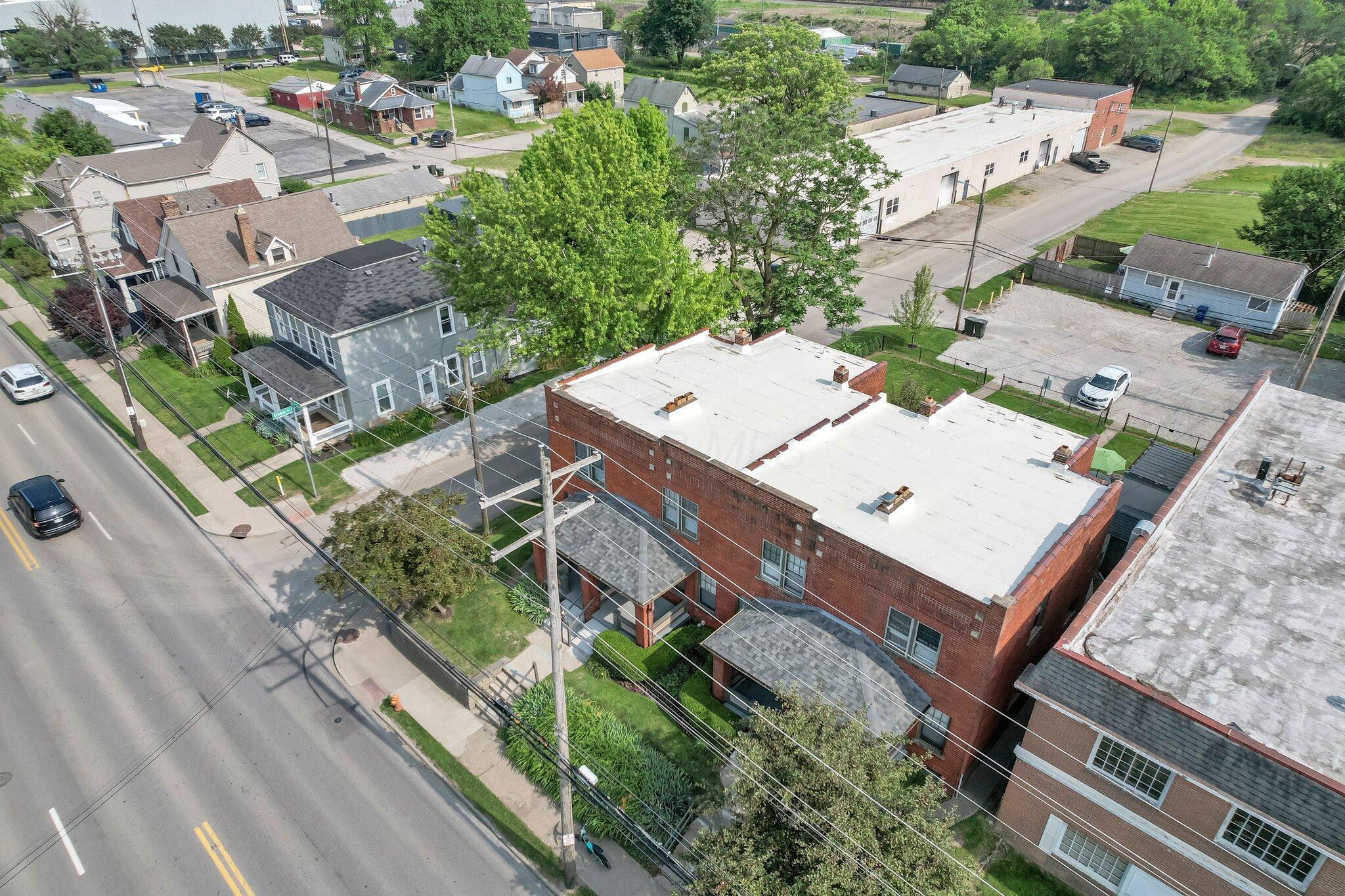 645 E 11th Avenue, 643