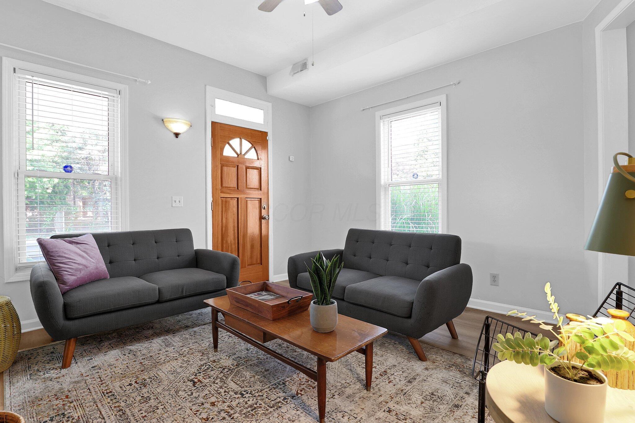 645 E 11th Avenue, 643