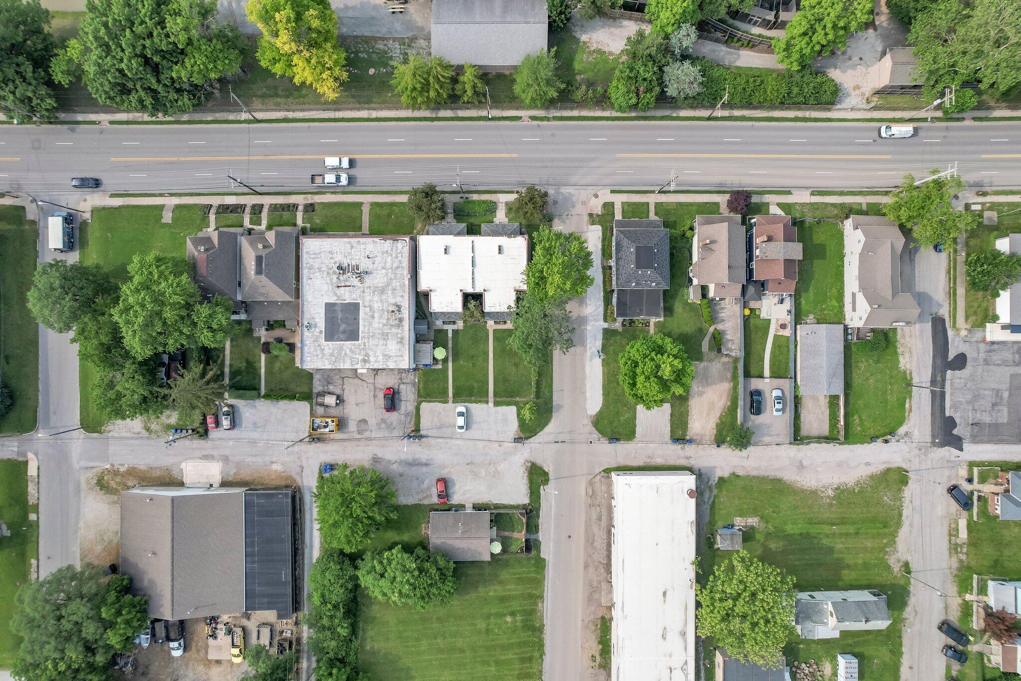 645 E 11th Avenue, 643