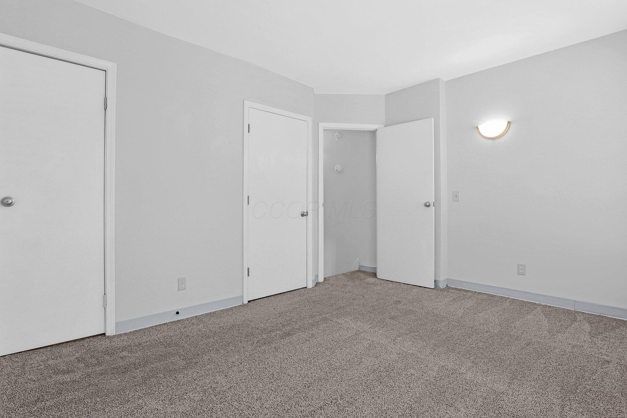 645 E 11th Avenue, 643