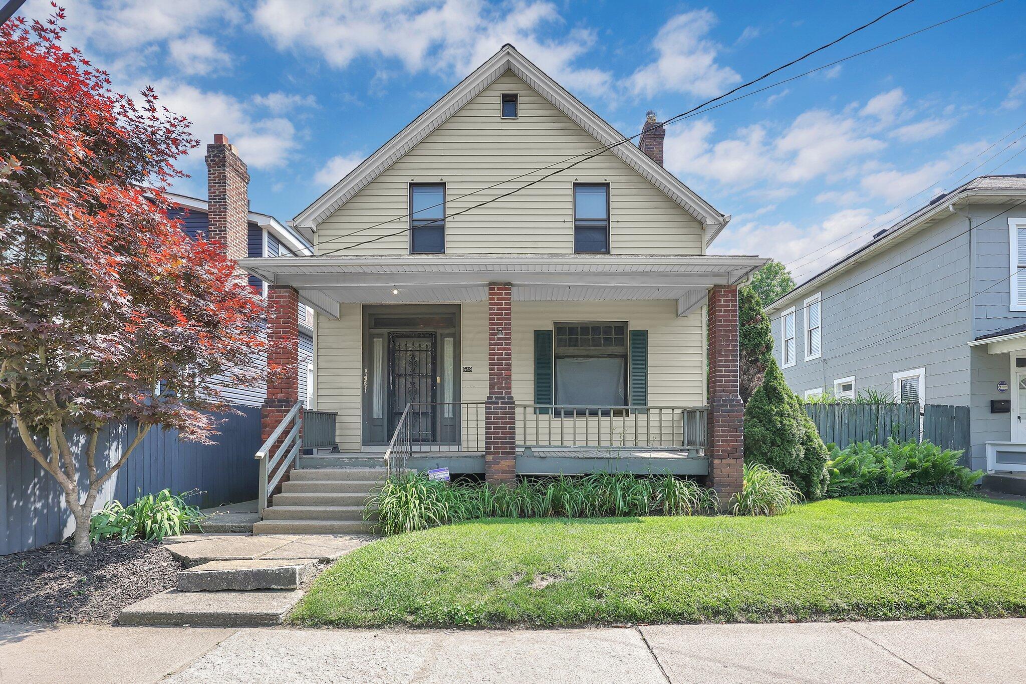 649 E 11th Avenue