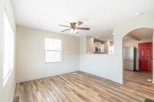 1098 E 22nd Avenue, 1098