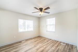 1098 E 22nd Avenue, 1098
