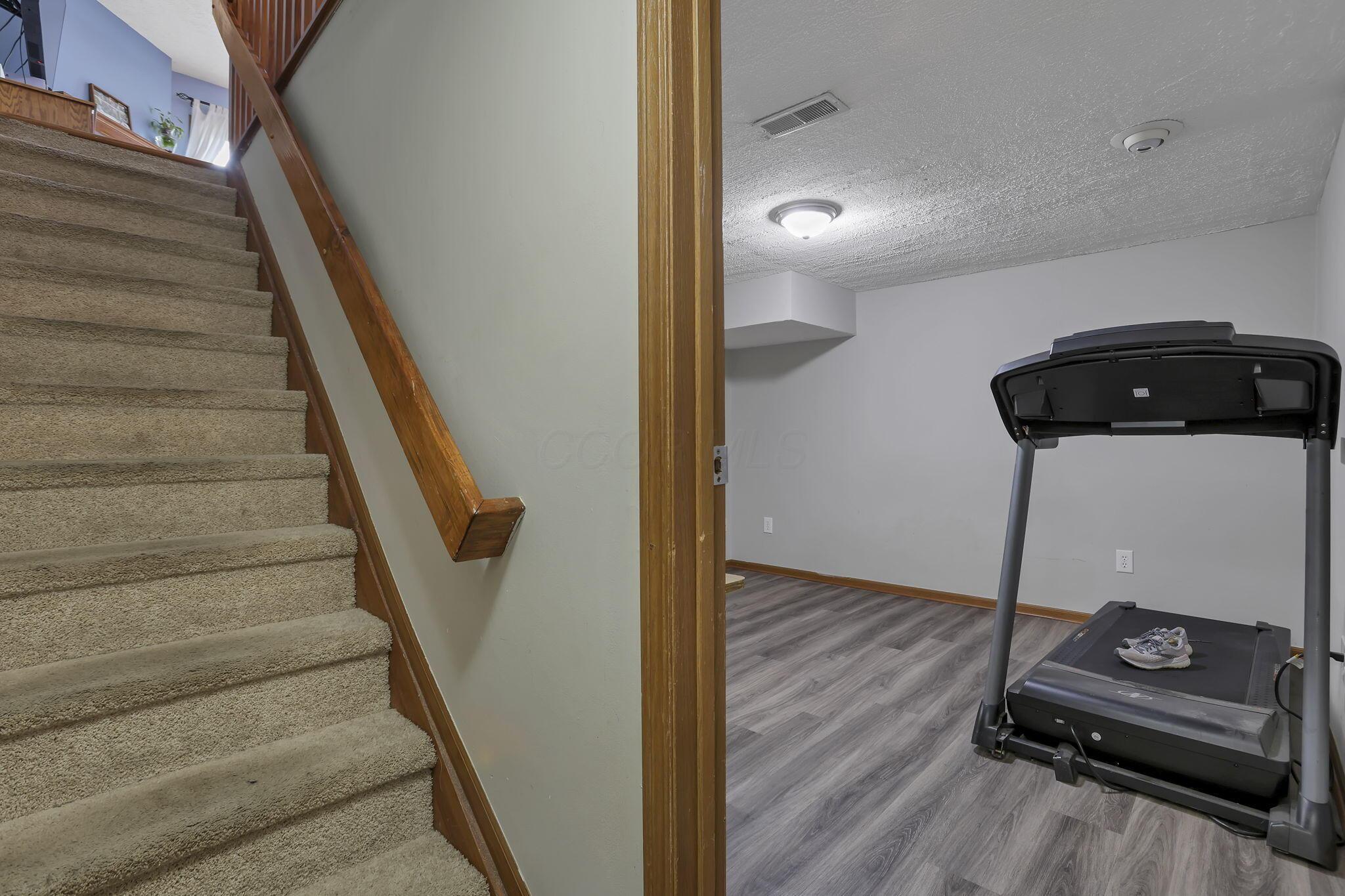 224 Macandrews Way, 60A