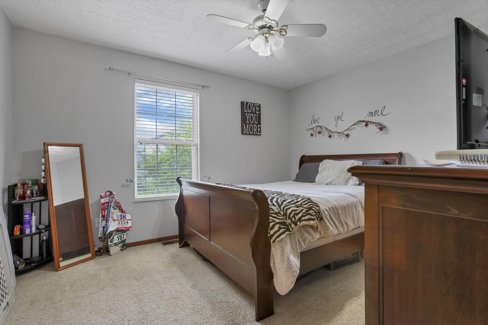 224 Macandrews Way, 60A