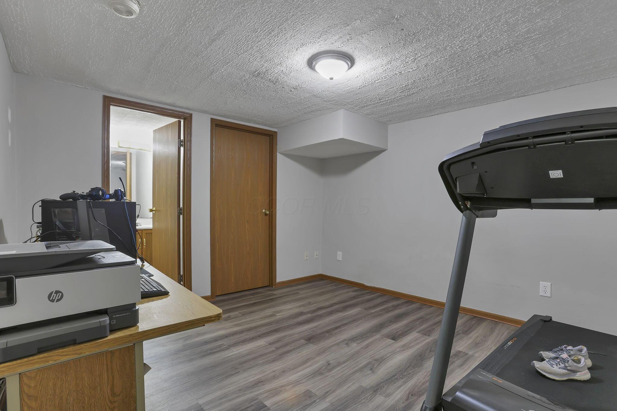 224 Macandrews Way, 60A