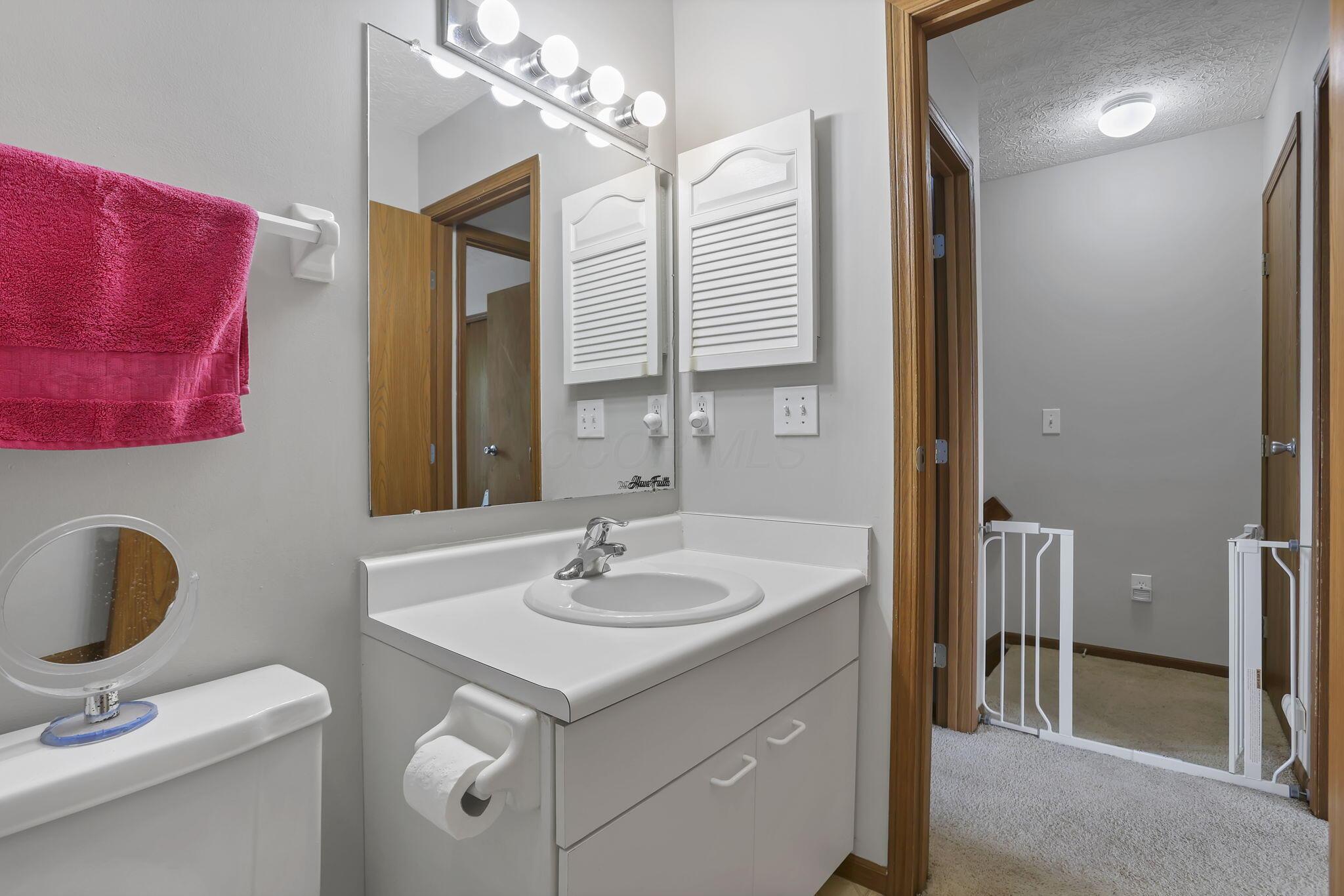 224 Macandrews Way, 60A