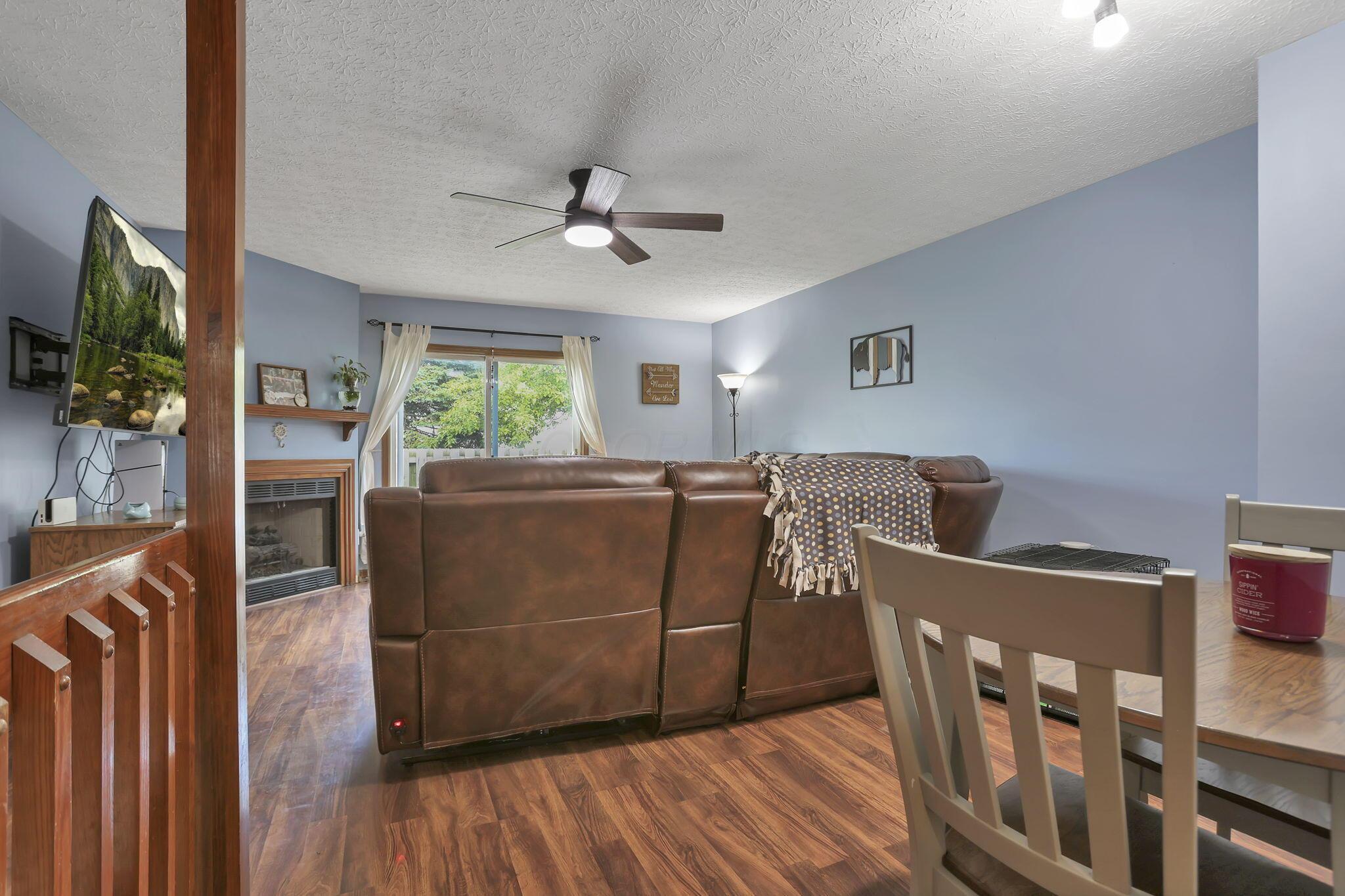 224 Macandrews Way, 60A