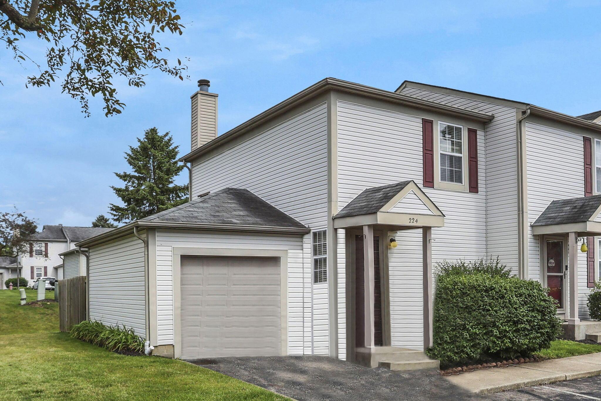 224 Macandrews Way, 60A