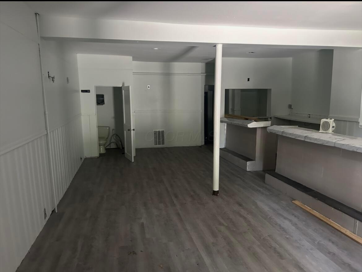 554 E Whittier Street, 554-554 1/2