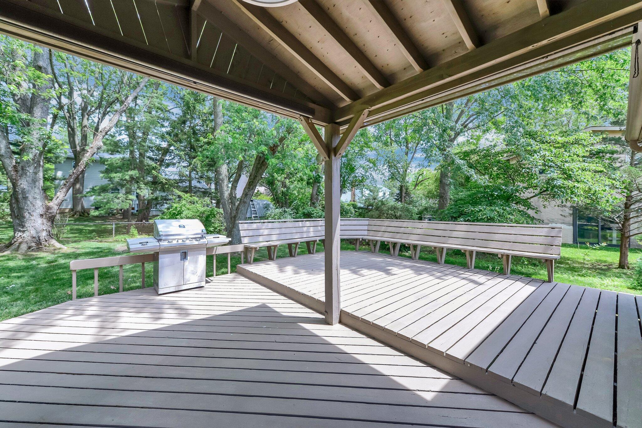 563 Wickham Way