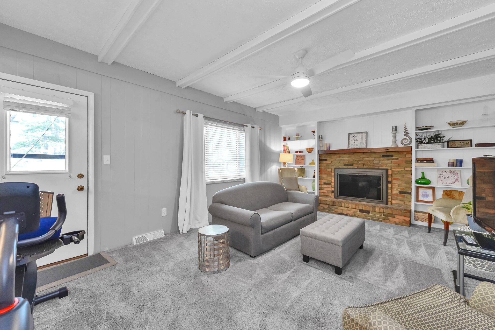 563 Wickham Way