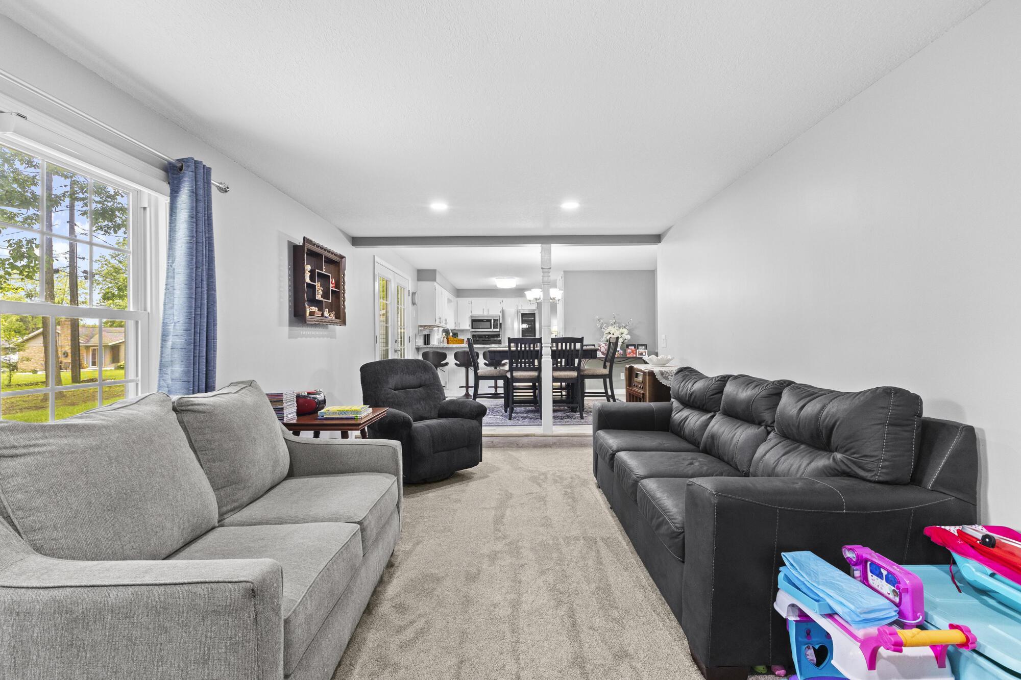 120 Barnsbury Drive