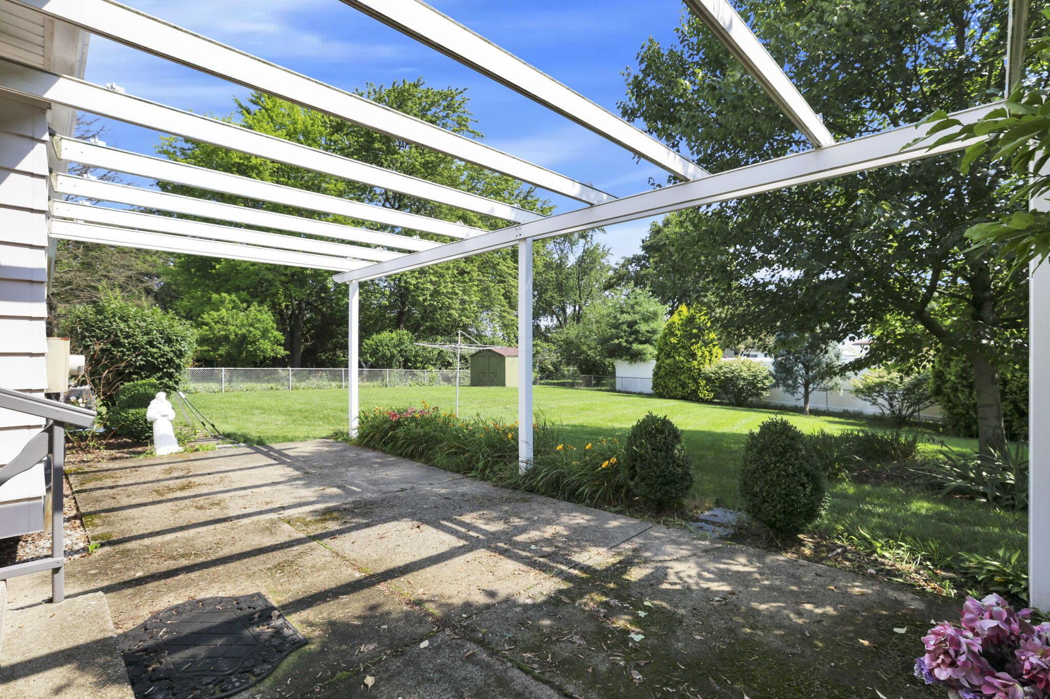 1732 Lynnhurst Road