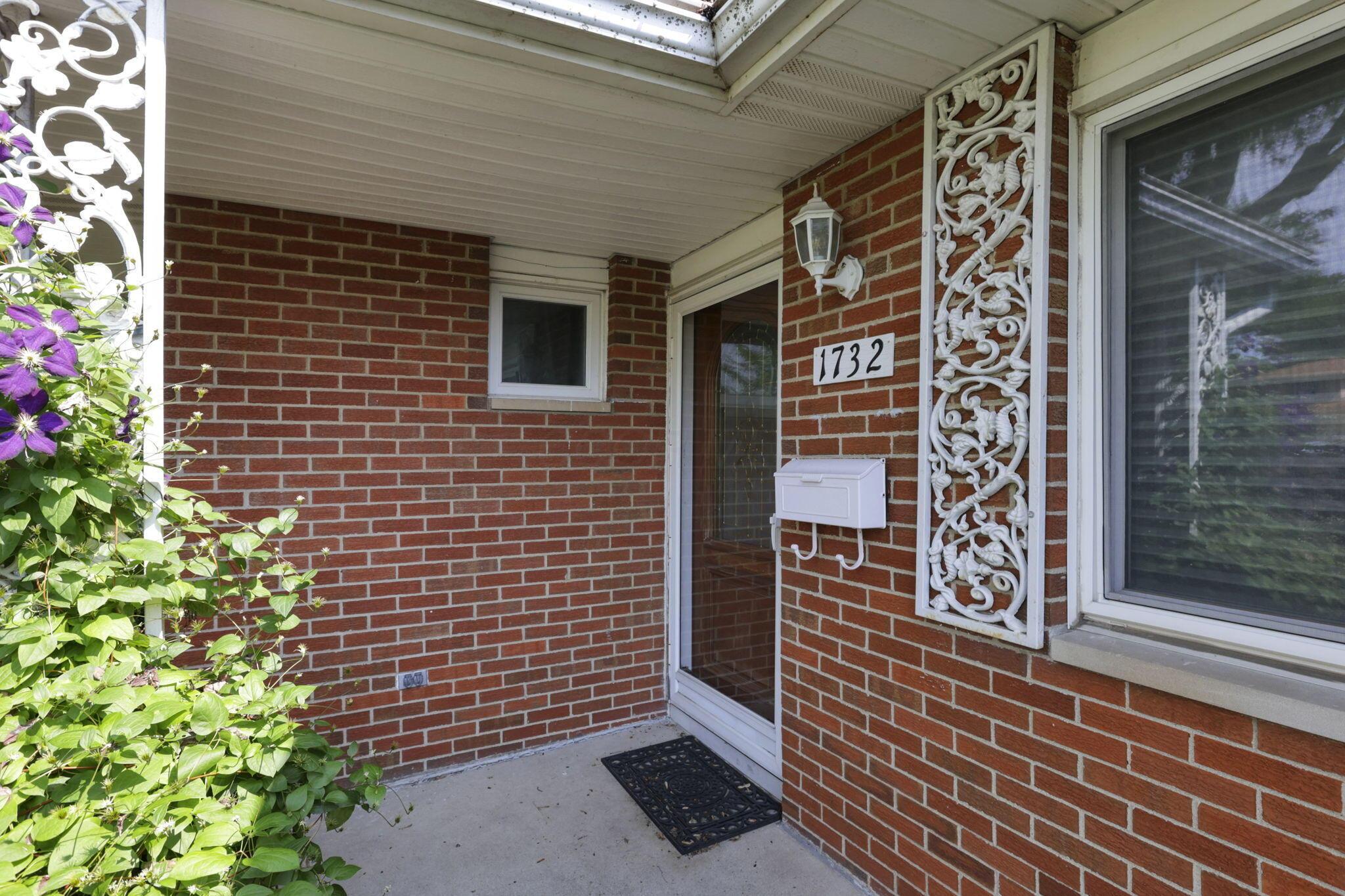 1732 Lynnhurst Road