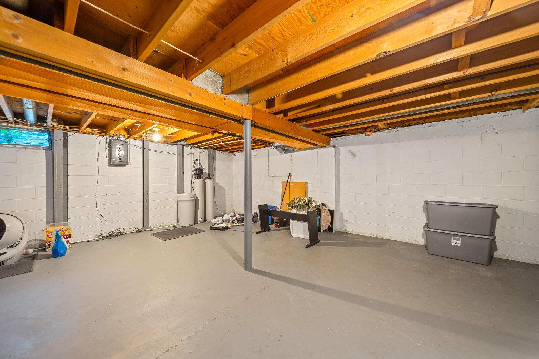 4868 Almont Drive