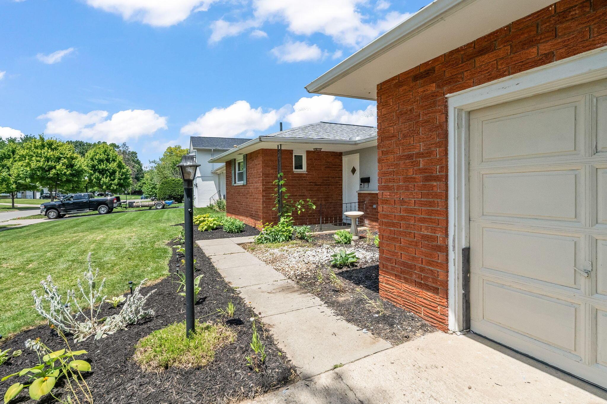 4868 Almont Drive