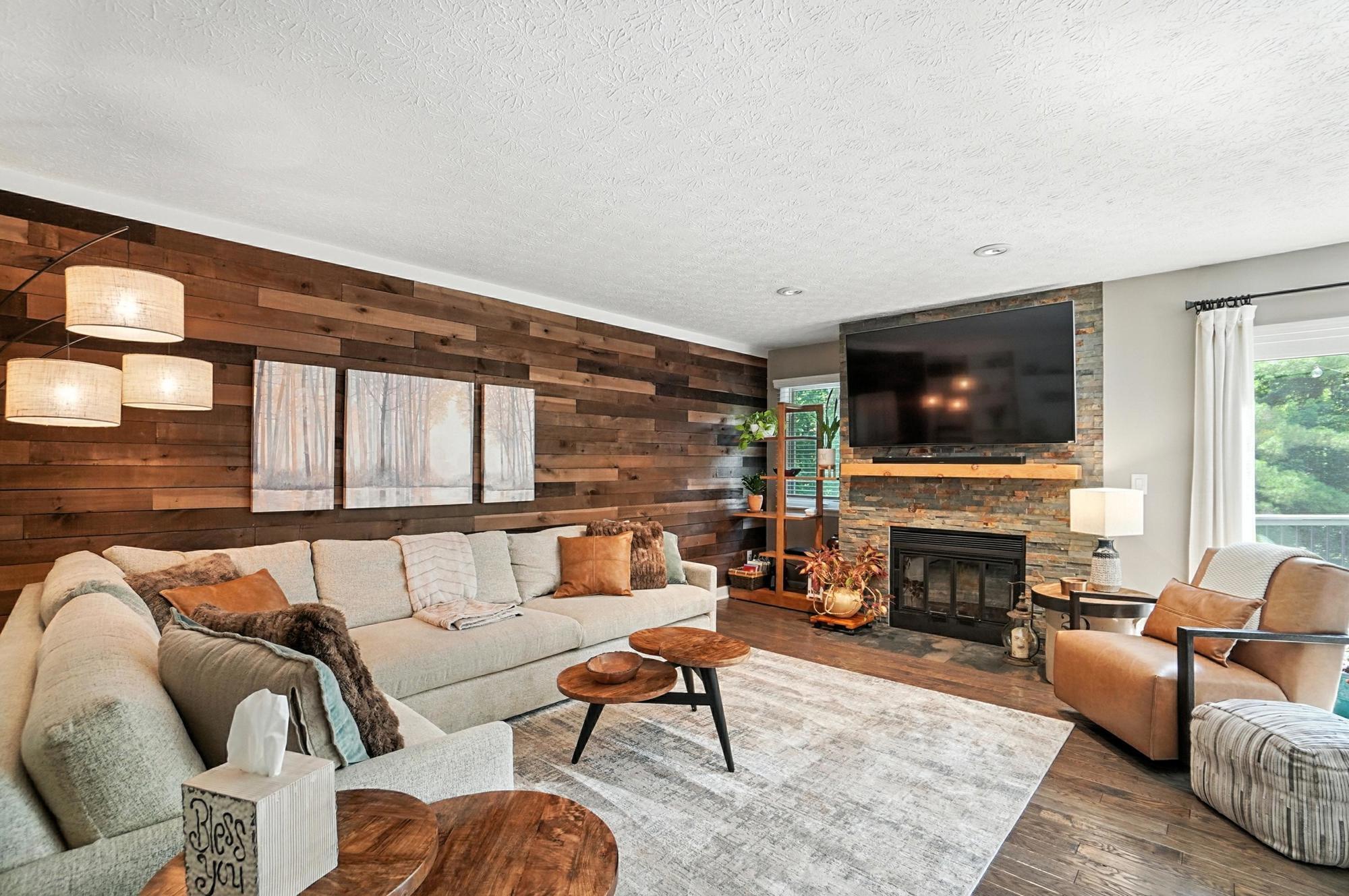 96 Executive Court, B