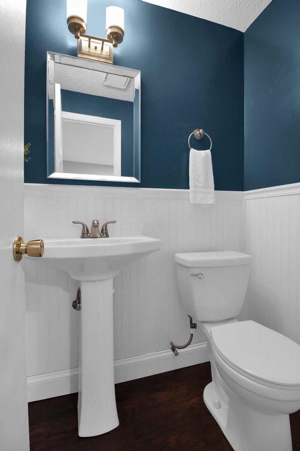 3942 Chickadee Court