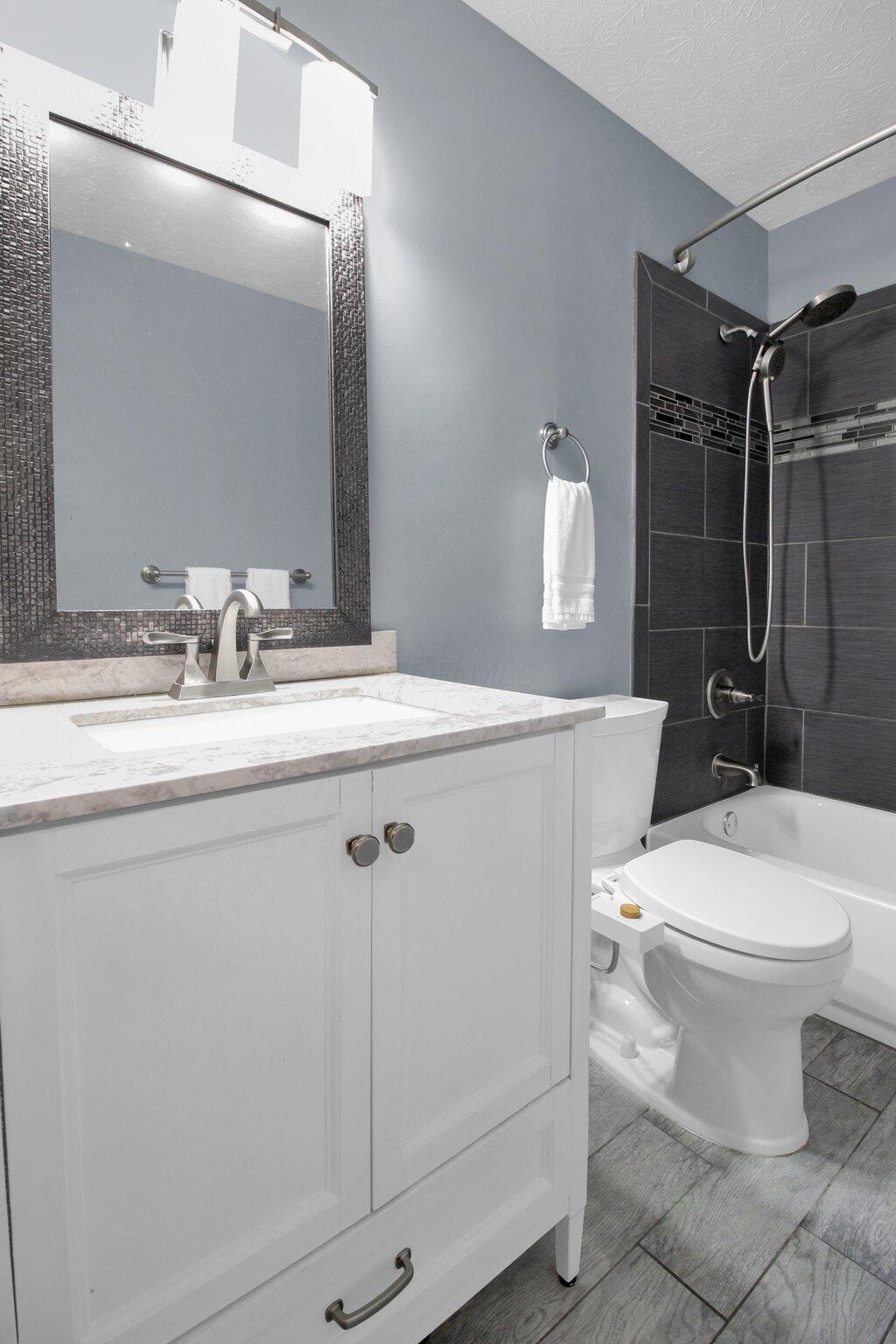 3942 Chickadee Court