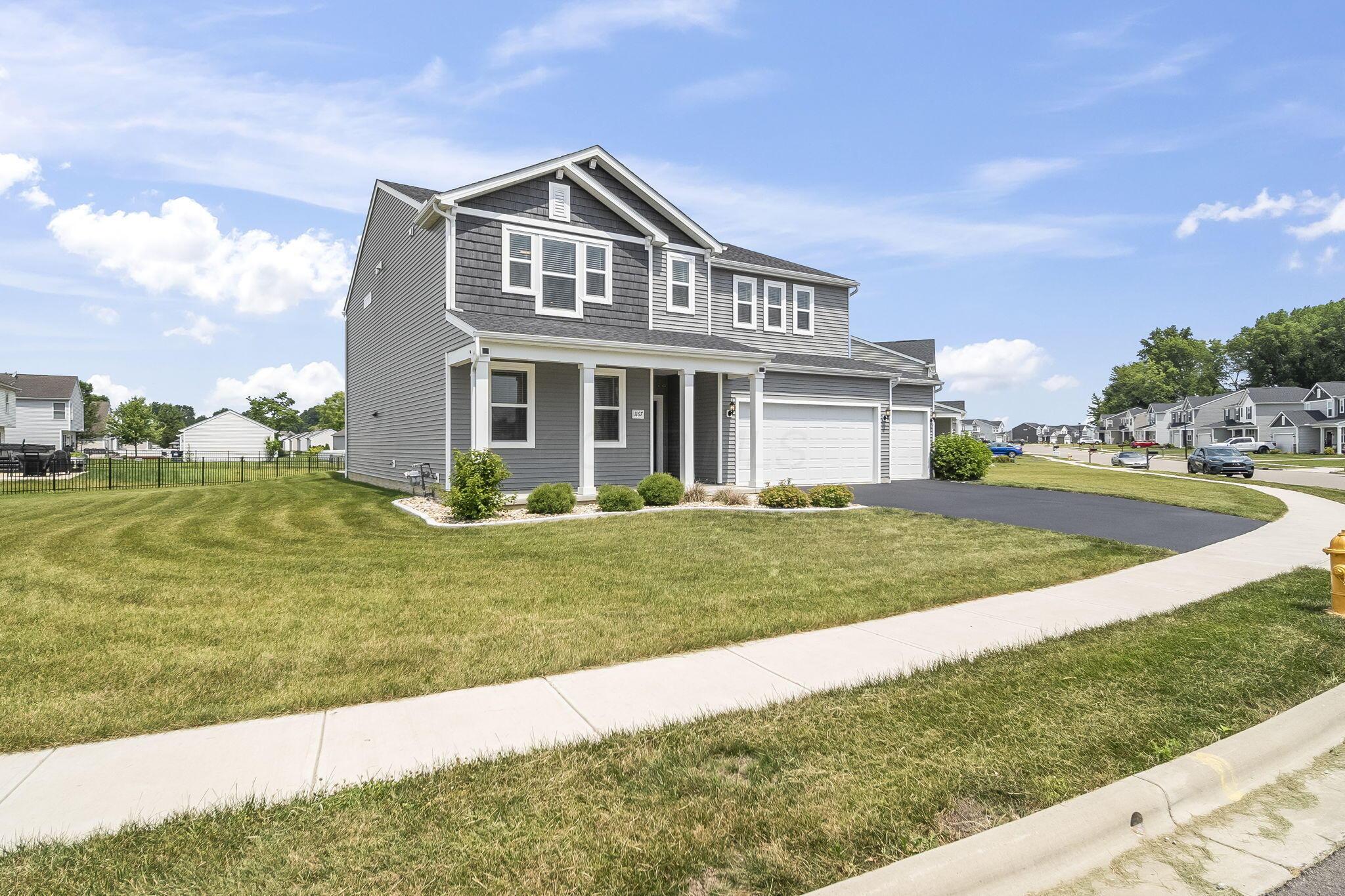1167 Lake Forest Drive