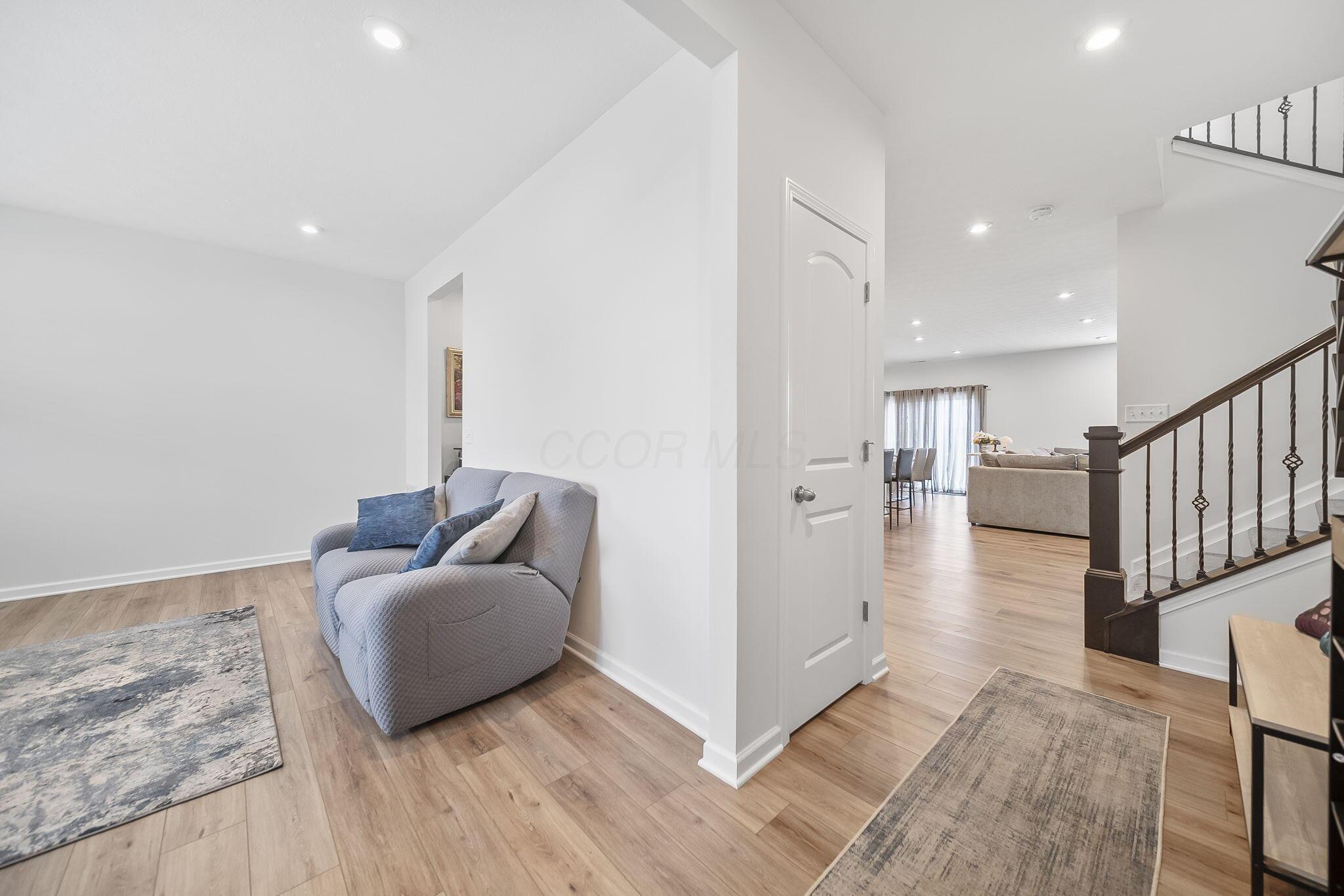 1167 Lake Forest Drive