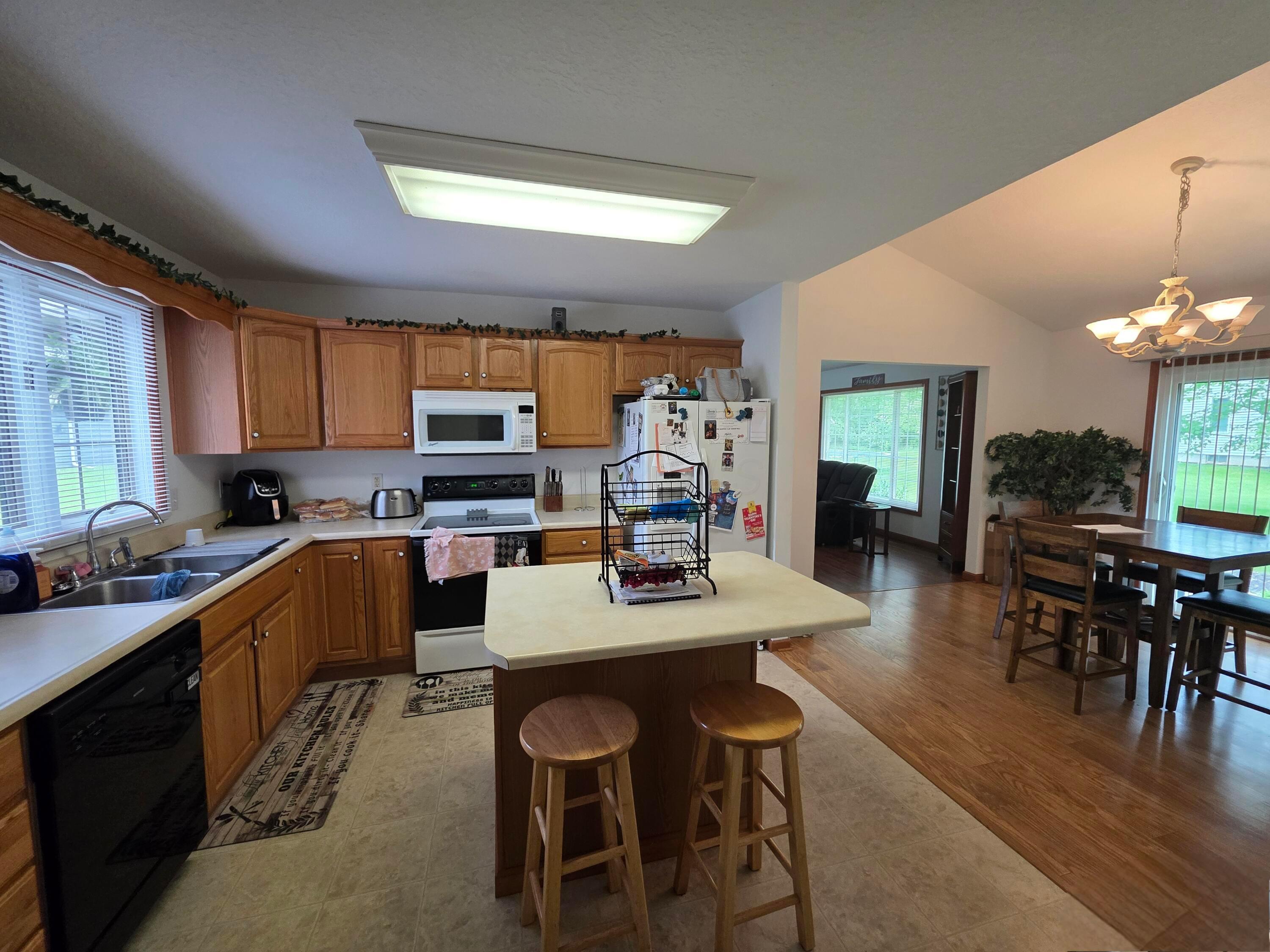 1919 Jared Place